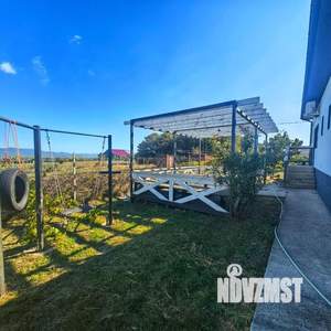 Дом 136м&sup2;, 1-этажный, участок 9 сот.  