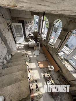 Коттедж 444м&sup2;, 3-этажный, участок 6 сот.  