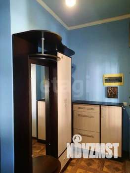 Дом 226м&sup2;, 3-этажный, участок 6 сот.  