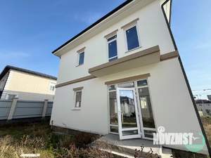 Дом 131м², 2-этажный, участок 4 сот.  