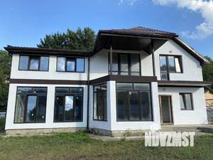 Дом 319м², 2-этажный, участок 8 сот.  