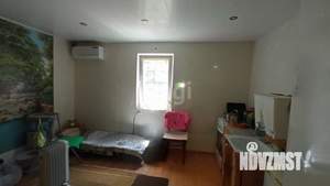 Дом 28м&sup2;, 2-этажный, участок 5 сот.  