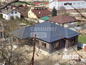 Дом 176м&sup2;, 1-этажный, участок 6 сот.  