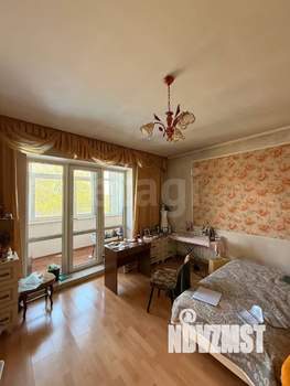 Дом 208м&sup2;, 2-этажный, участок 8 сот.  