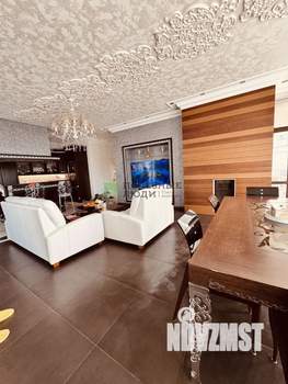 Дом 400м&sup2;, 4-этажный, участок 19 сот.  