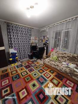 Дом 199м&sup2;, 2-этажный, участок 4 сот.  