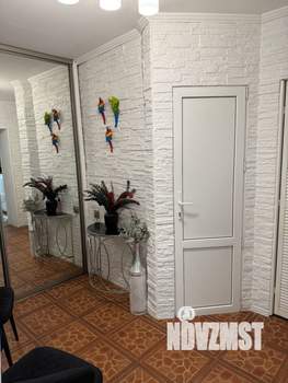 Дом 80м², 2-этажный, участок 3 сот.  