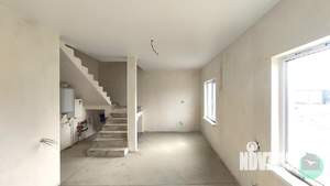 Дом 84м², 2-этажный, участок 4 сот.  