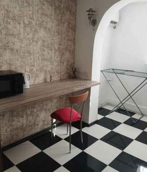 Дом 150м&sup2;, 2-этажный, участок 1 сот.  