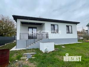 Дом 100м&sup2;, 1-этажный, участок 6 сот.  