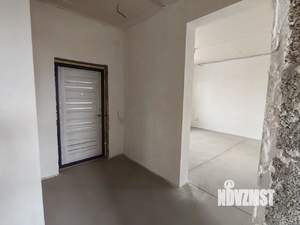 Дом 100м&sup2;, 2-этажный, участок 4 сот.  