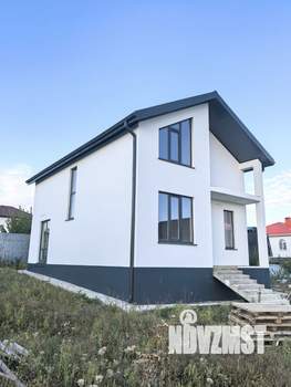 Дом 130м&sup2;, 2-этажный, участок 6 сот.  