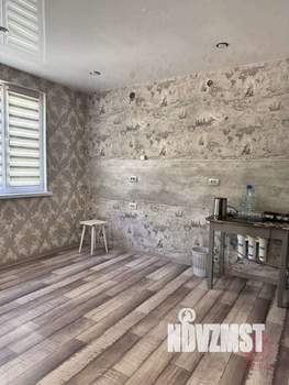 Дом 69м&sup2;, 2-этажный, участок 4 сот.  