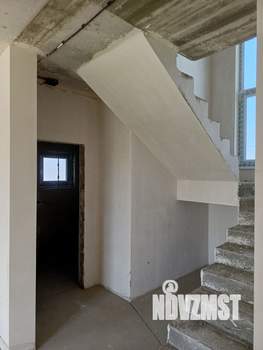 Дом 168м&sup2;, 2-этажный, участок 5 сот.  