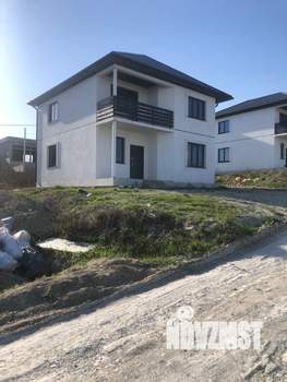 Дом 158м&sup2;, 2-этажный, участок 4 сот.  