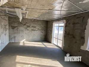 Дом 140м&sup2;, 2-этажный, участок 4 сот.  