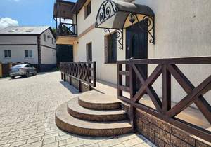 Дом 200м&sup2;, 2-этажный, участок 6 сот.  