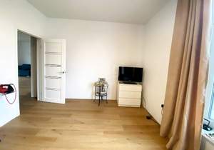 Дом 180м², 2-этажный, участок 4 сот.  
