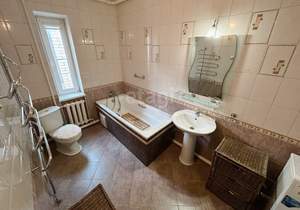 Дом 168м², 2-этажный, участок 6 сот.  