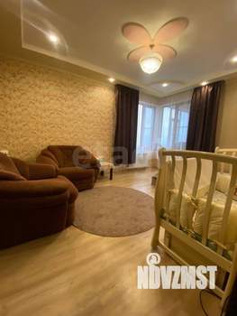 Дом 150м&sup2;, 2-этажный, участок 3 сот.  