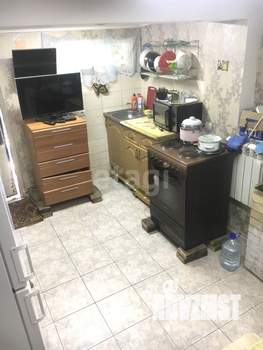 Дом 66м&sup2;, 3-этажный, участок 4 сот.  