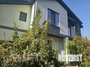 Дом 295м&sup2;, 2-этажный, участок 6 сот.  