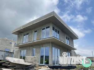 Дом 187м&sup2;, 2-этажный, участок 4 сот.  