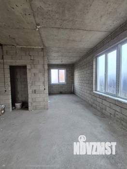 Дом 100м&sup2;, 1-этажный, участок 6 сот.  