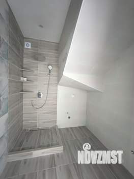 Дом 140м², 2-этажный, участок 5 сот.  