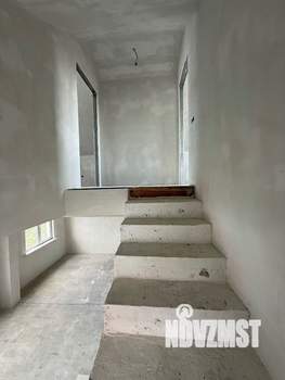 Дом 86м&sup2;, 2-этажный, участок 3 сот.  