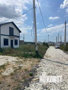 Дом 170м&sup2;, 2-этажный, участок 4 сот.  