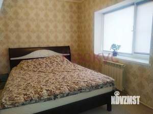 Дом 100м², 2-этажный, участок 3 сот.  