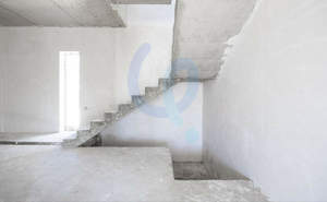 Дом 261м&sup2;, 3-этажный, участок 6 сот.  