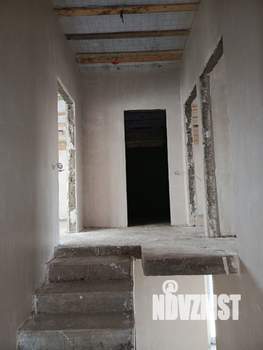 Дом 140м&sup2;, 2-этажный, участок 4 сот.  