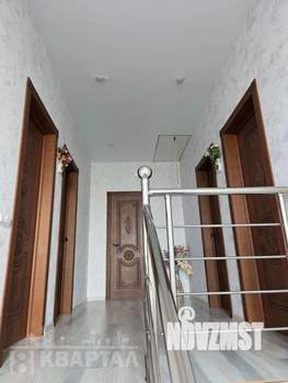 Дом 230м&sup2;, 2-этажный, участок 4 сот.  