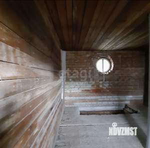 Дом 142м&sup2;, 2-этажный, участок 7 сот.  