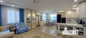 Дом 135м², 2-этажный, участок 5 сот.  