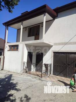 Дом 150м&sup2;, 2-этажный, участок 3 сот.  