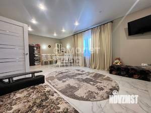 Дом 174м², 2-этажный, участок 7 сот.  