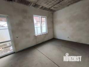 Дом 90м&sup2;, 2-этажный, участок 3 сот.  