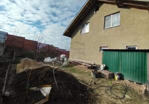 Дом 238м&sup2;, 3-этажный, участок 6 сот.  