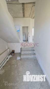 Дом 135м&sup2;, 2-этажный, участок 3 сот.  