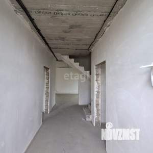 Дом 102м&sup2;, 2-этажный, участок 4 сот.  