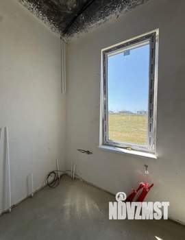 Дом 130м&sup2;, 2-этажный, участок 4 сот.  