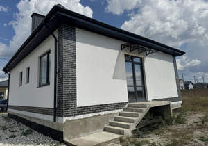 Дом 100м&sup2;, 1-этажный, участок 5 сот.  