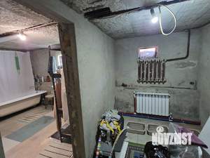 Дом 270м&sup2;, 3-этажный, участок 12 сот.  