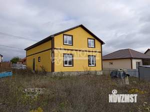 Дом 215м&sup2;, 2-этажный, участок 8 сот.  