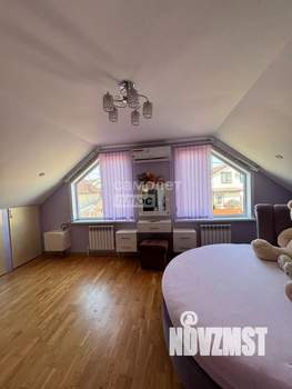 Дом 320м², 2-этажный, участок 6 сот.  