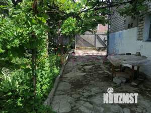 Дом 100м², 2-этажный, участок 6 сот.  