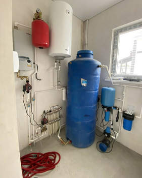 Дом 160м&sup2;, 2-этажный, участок 5 сот.  